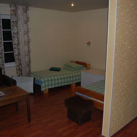 Pensionat Kaebi Kuelalistemaja