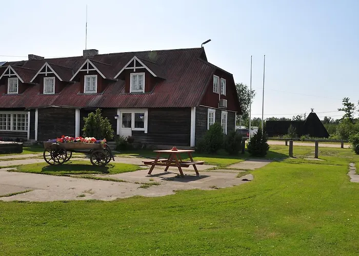 게스트하우스 Kaebi Kuelalistemaja 합살루