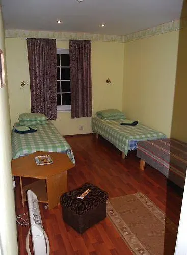 게스트하우스 Kaebi Kuelalistemaja 합살루